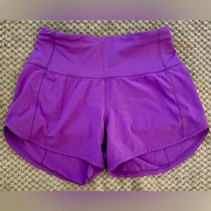 NWOT Lululemon Speed Up shorts